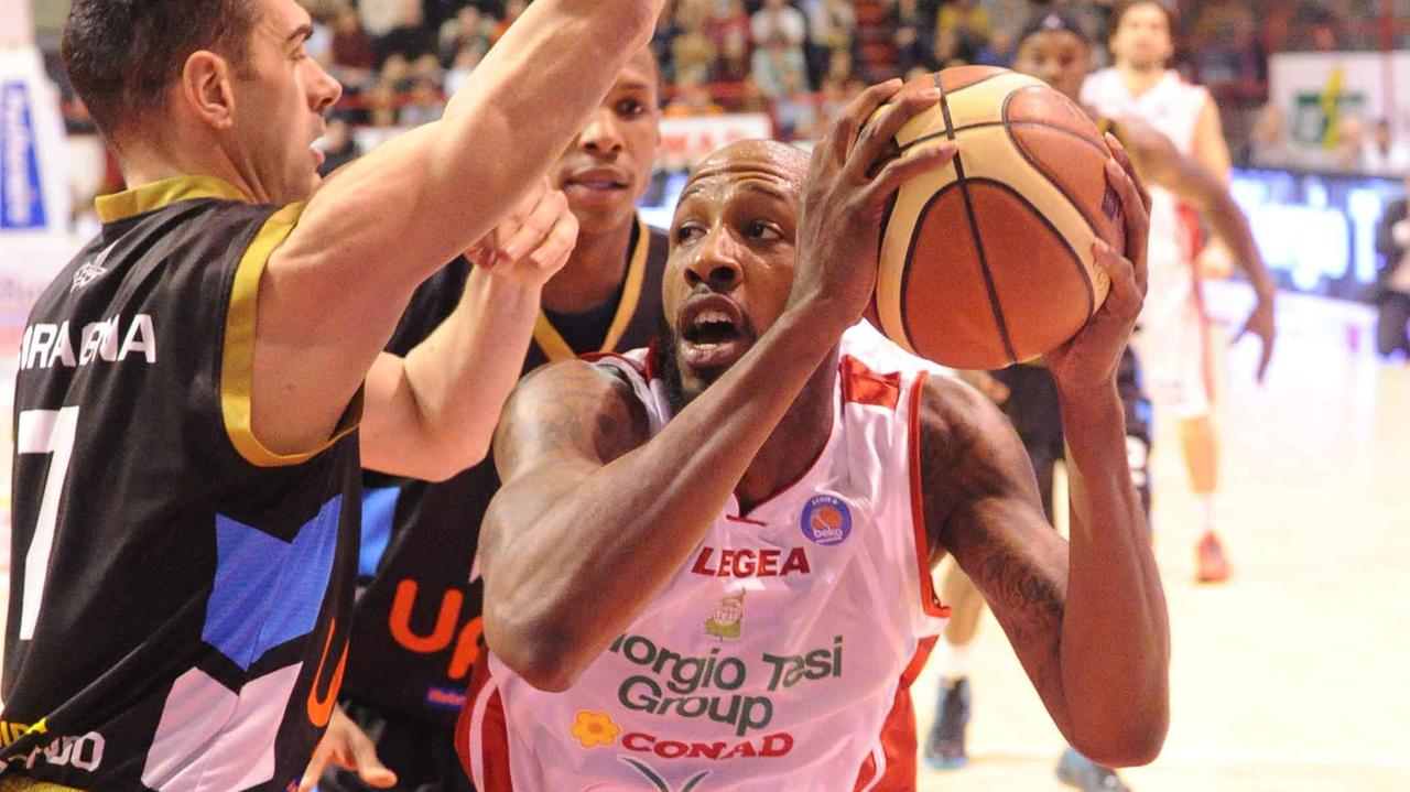 Tony Easley, il nuovo lungo della Tesi Group (foto Gori)