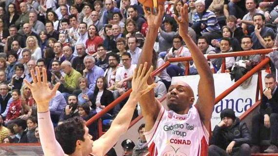 I vecchietti azzurri Basile e Soragna sfidano la Tesi Group