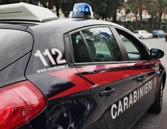 Picchiato e derubato per rubargli novecento euro