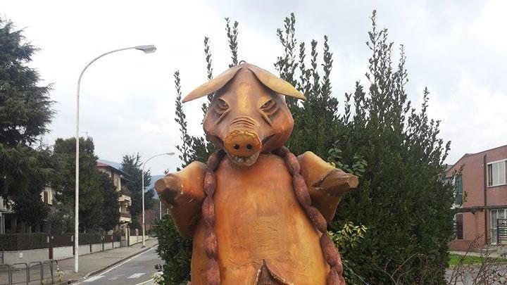 La maschera/statua incriminata