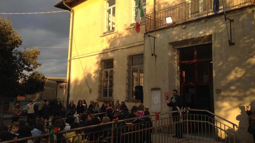 La scuola di Latignano dove verrà attivato il Senza Zaino