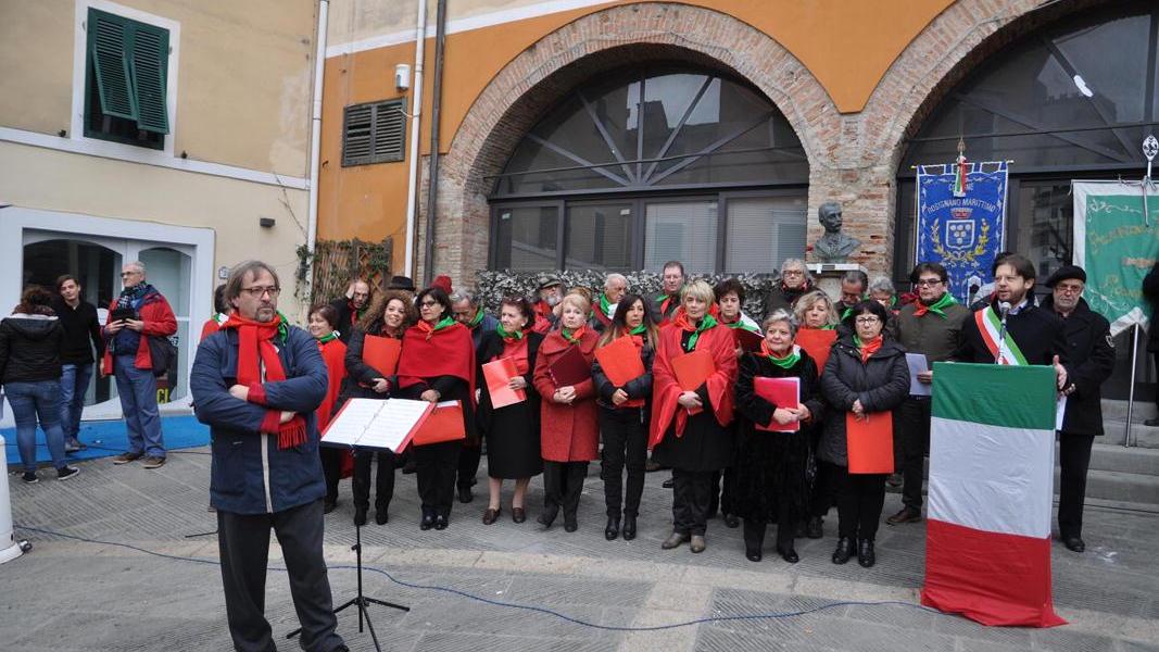 Il coro dell'Anpi di Rosignano