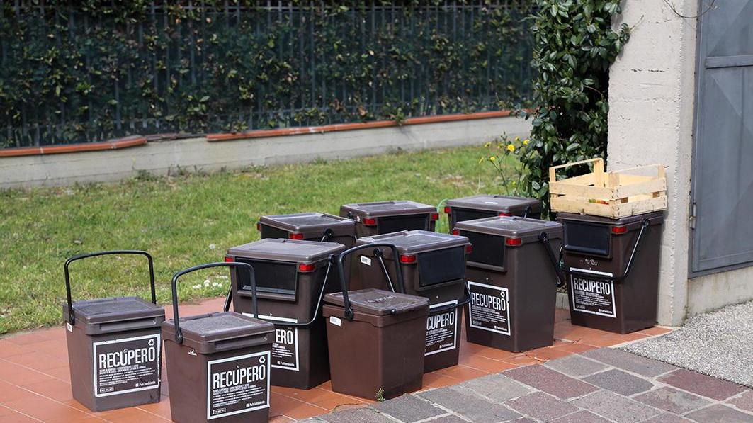 Contenitori per la raccolta differenziata