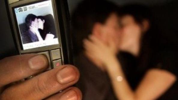 Un trentaquattrenne condannato per aver messo scene di sesso sul web