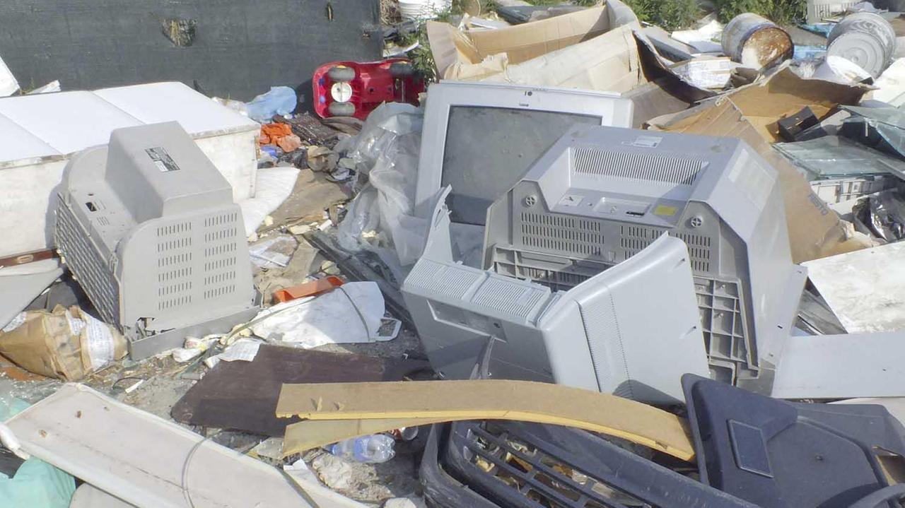 Una discarica di computer (Foto d'archivio)