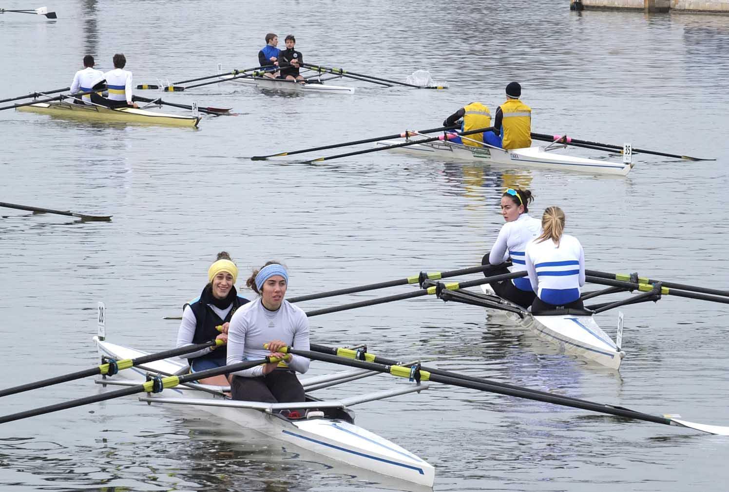 Un'immagine della Navicelli rowing marathon 2015 (foto Muzzi)