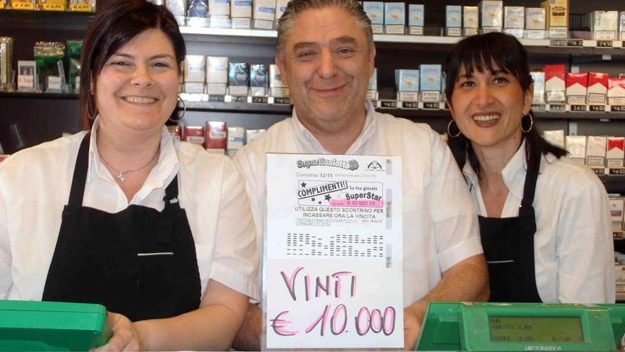 Gran bar tabacchi Raimondi l’Enalotto regala 10mila euro