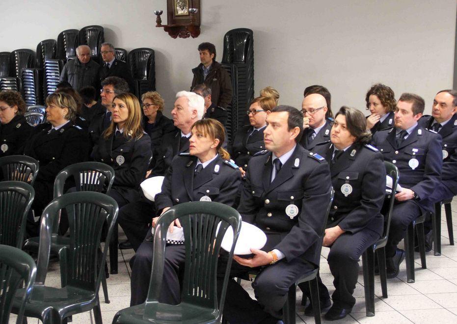 Un encomio ai vigili urbani che si sono distinti nel 2014