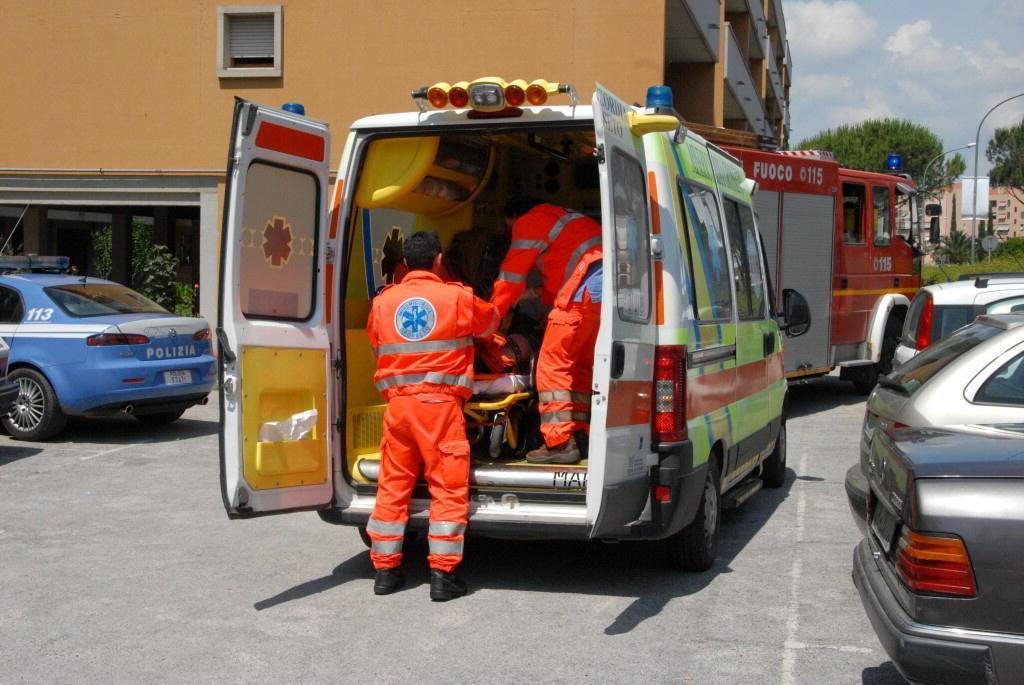 Un'ambulanza del 118