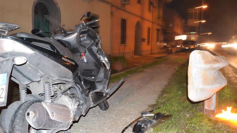 Lo scooter coinvolto nell'incidete (foto Silvestri Pentafoto)