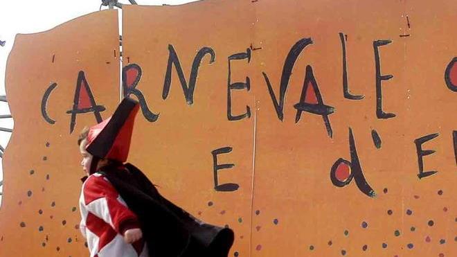 Ingresso gratis ai bimbi viareggini: ora scoppia il caso del documento