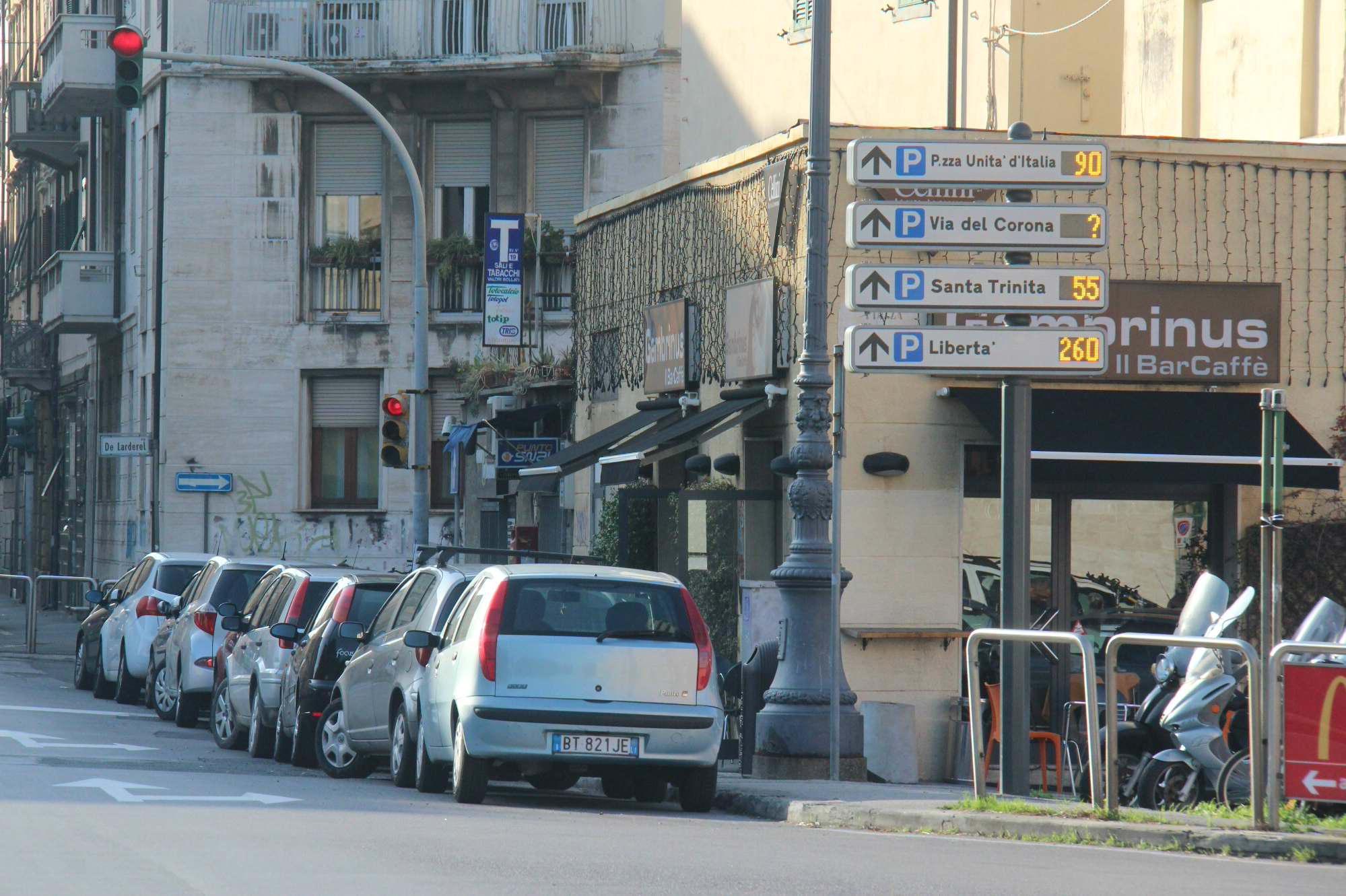 Il Bar Gambrinus, svaligiato nella notte