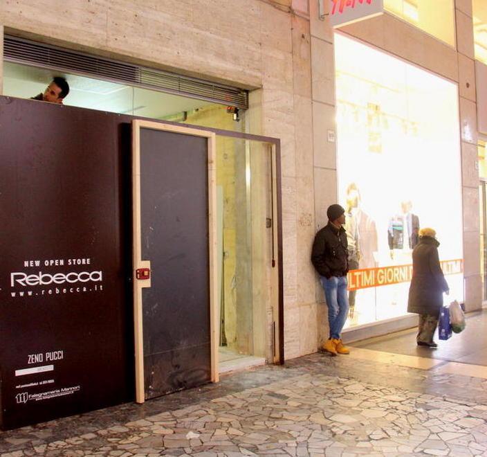 Rebecca apre al posto di Perugina (e cerca due commesse) 