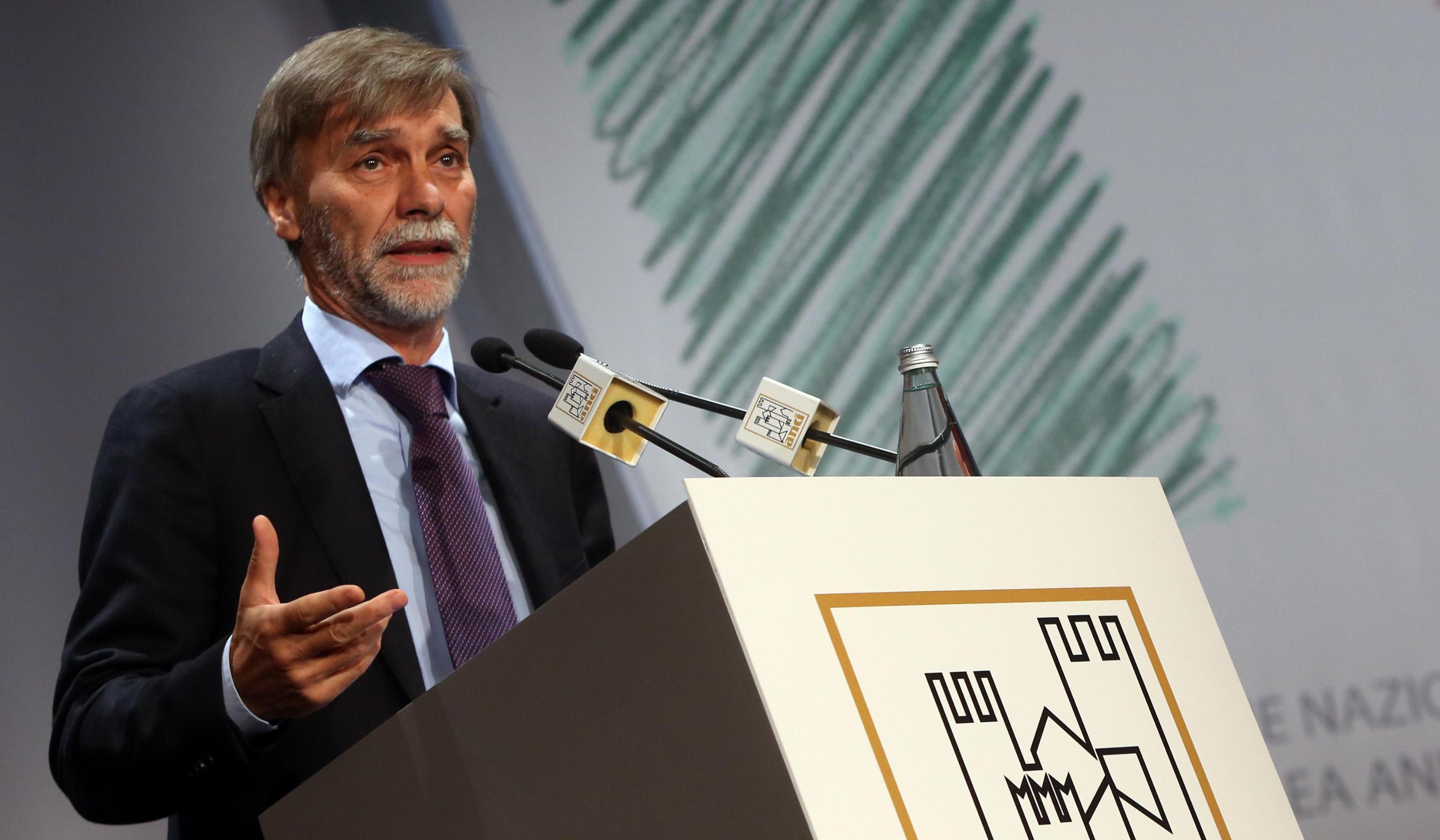 Graziano Delrio: "Ecco qui il mio impegno contro le mafie, da sempre"