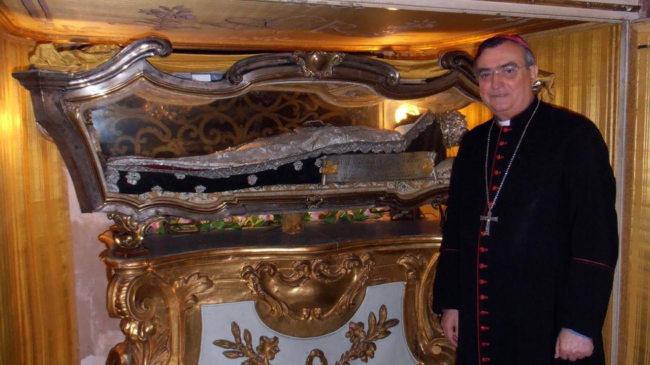 Il vescovo Agostinelli e Santa Caterina