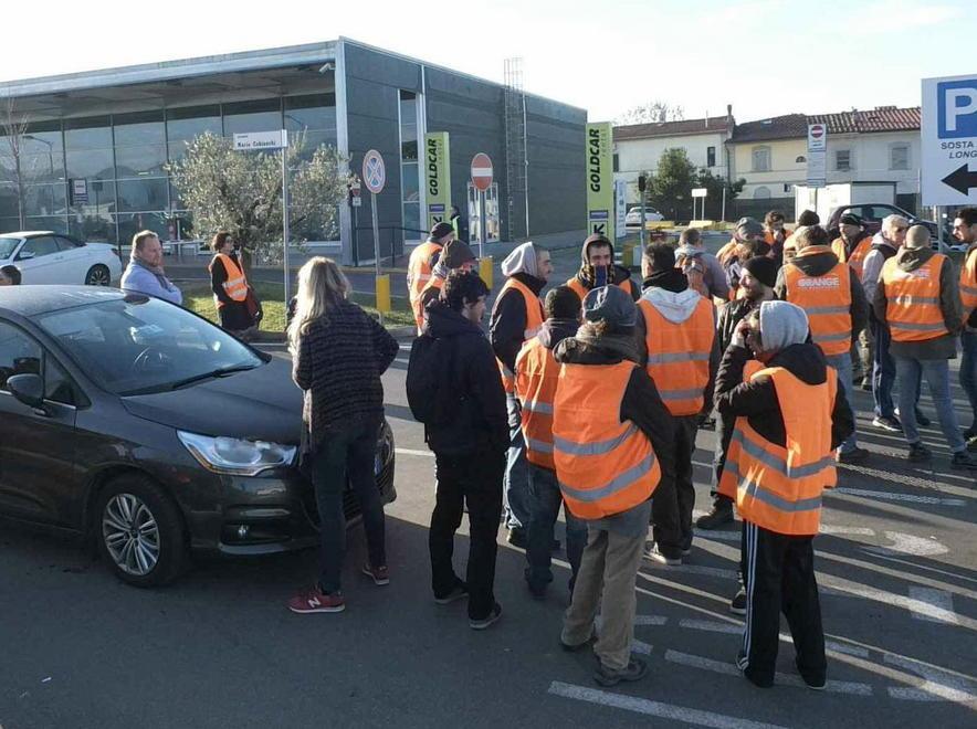 Trasferimento o licenziamenti Al bivio la vertenza della Gb