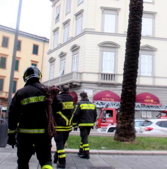 Il libeccio a 108 all’ora sferza la città 