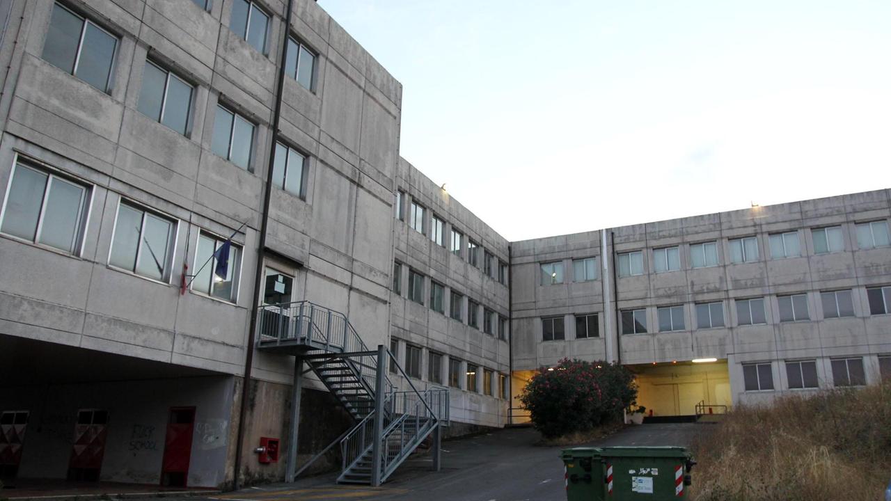 La sede dell'Istituto Marchi di Pescia che ospita la piscina
