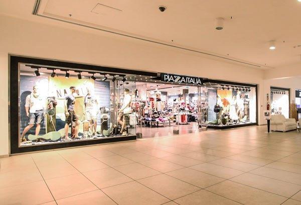 Il negozio Piazza Italia al Centro commerciale Aurelia Antica di Grosseto
