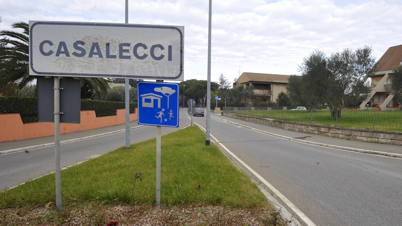 L'ingresso all'abitato di Casalecci (foto agenzia Bf)