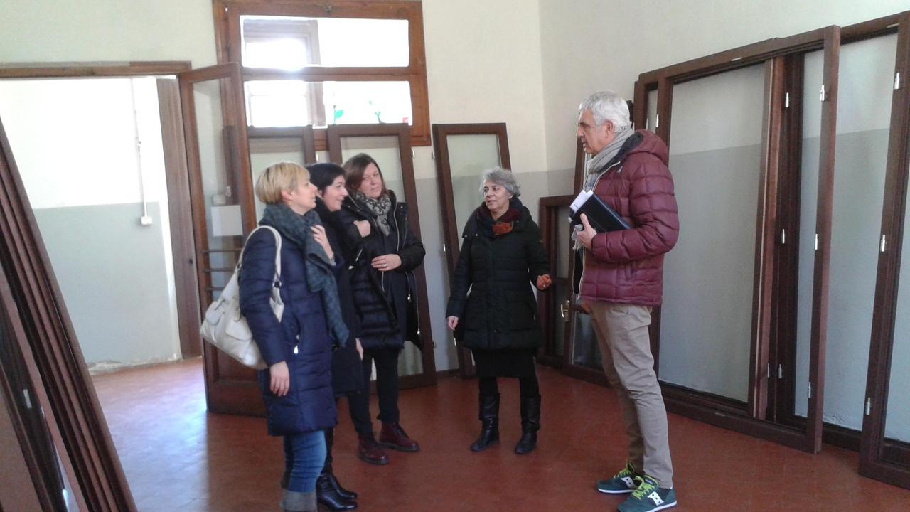 Il sopralluogo alla elementare Pascoli