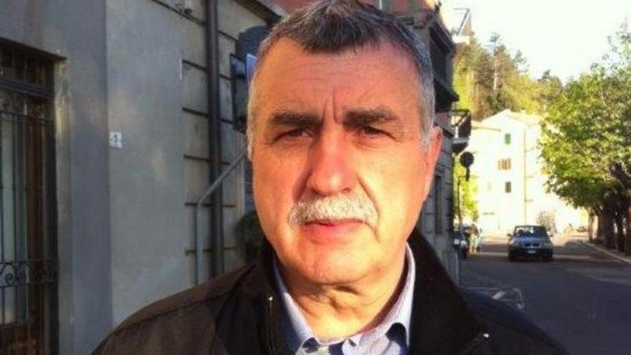Colpito da grave malore, il 118 arriva dopo due ore
