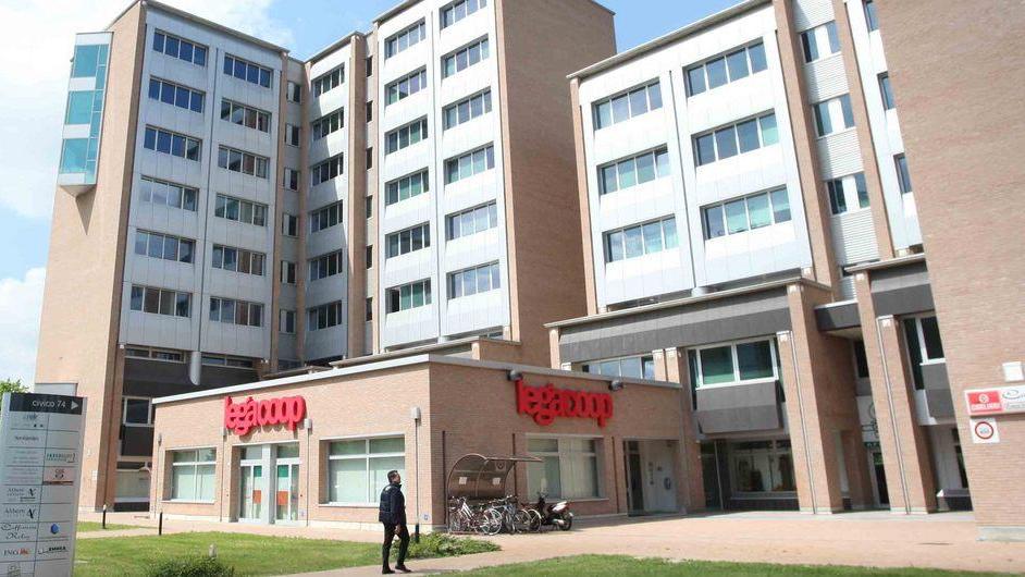 Caselli: «Giù le mani dalle cooperative»