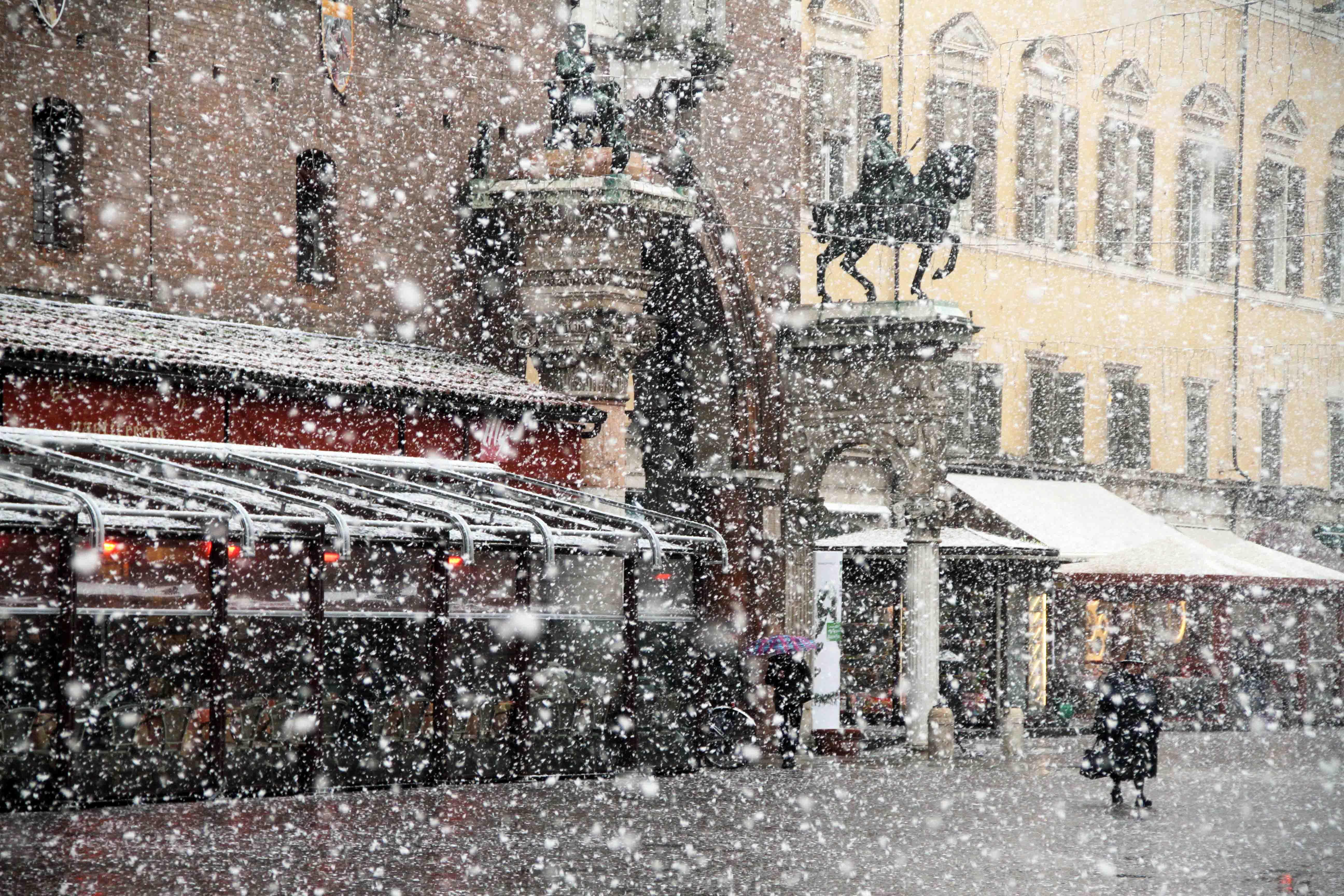Neve, freddo e vento, allerta fino a venerdì in pianura 