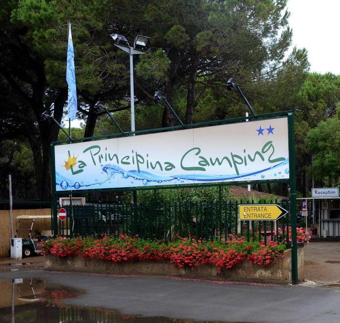 Il Tar ordina: «Via le piscine e le casette» 