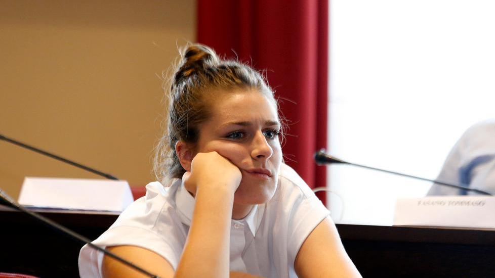 «Servono più aiuti alle donne in carriera»