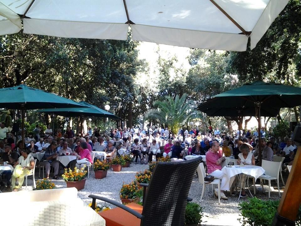 Un'iniziativa culturale alla Limonaia