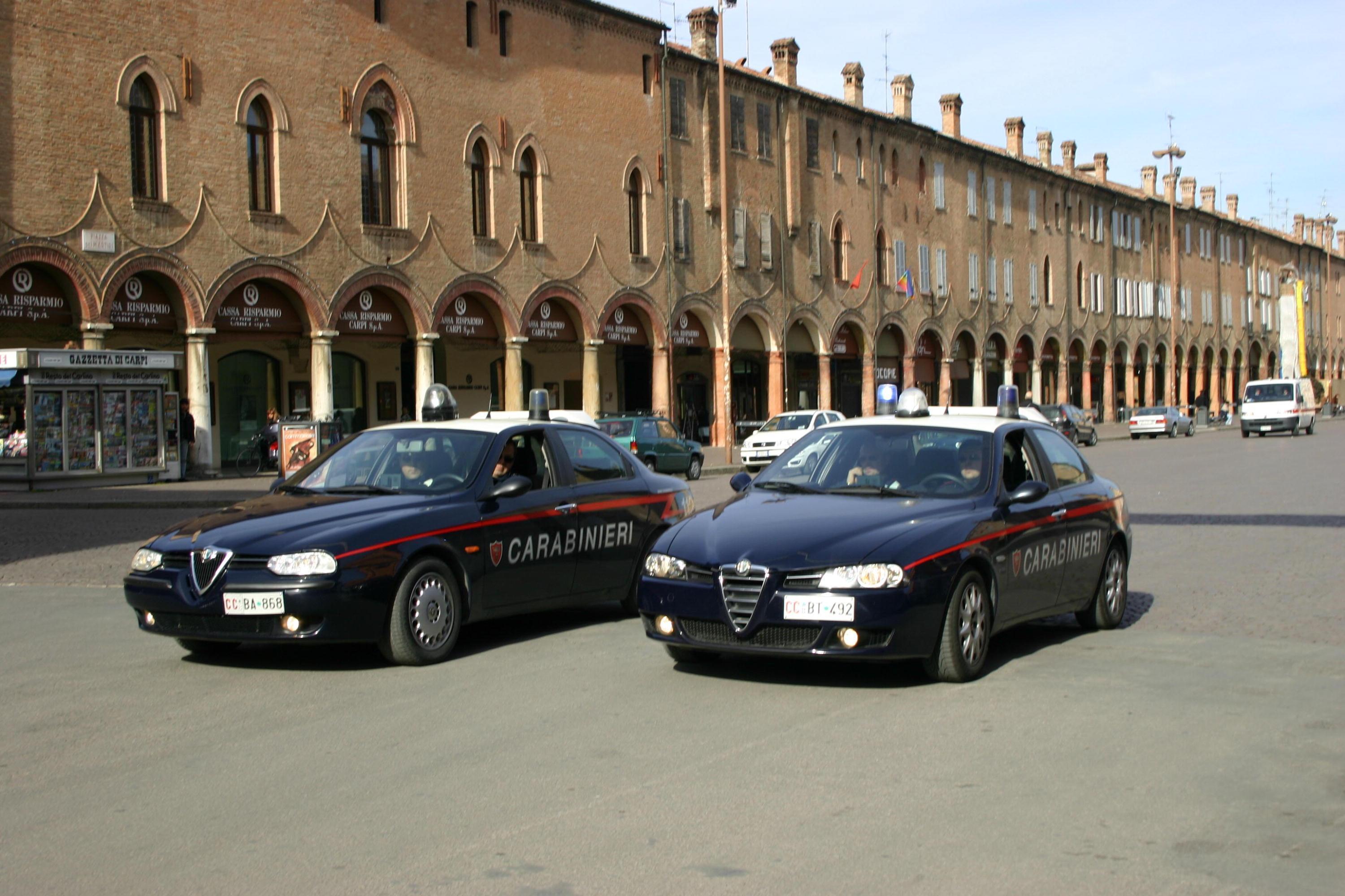 Il telefono rubato su un'auto è stato ritrovato dai carabinieri