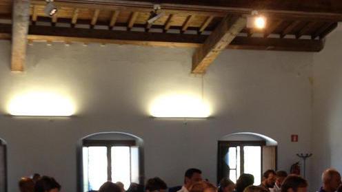 Tari, l’opposizione in Prefettura