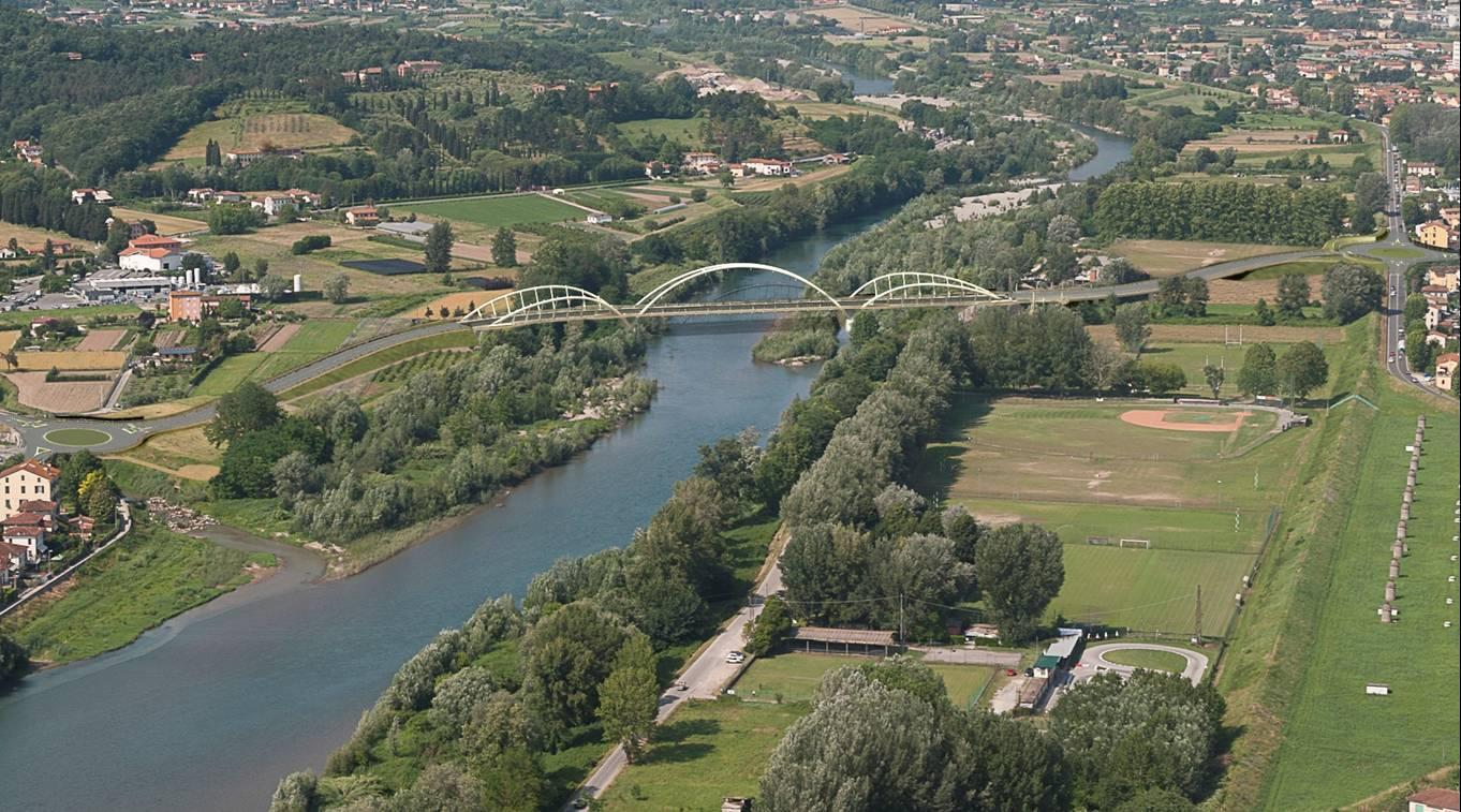 Il rendering del ponte sul Serchio