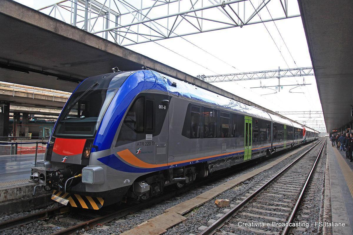 Un treno modello Atr 220