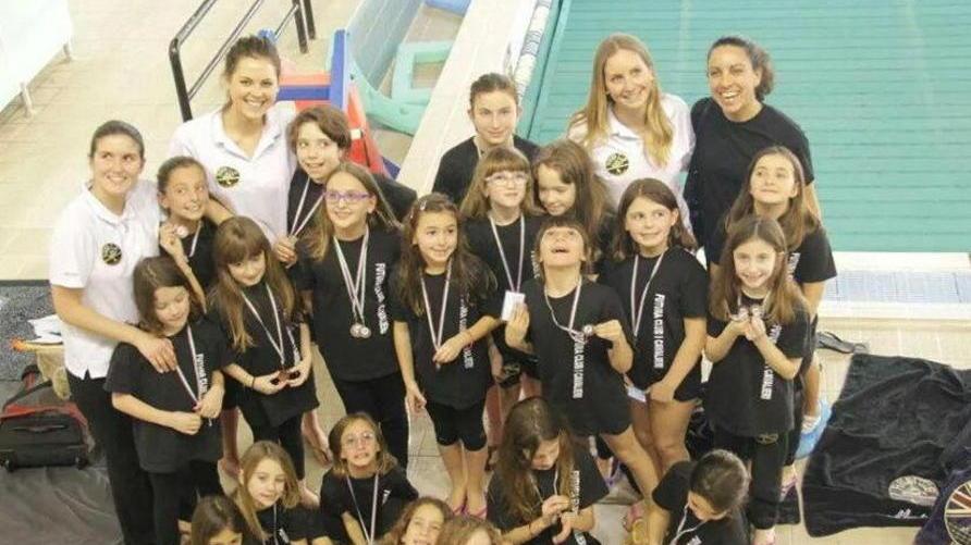 Nuoto sincro, un podio tutto pratese