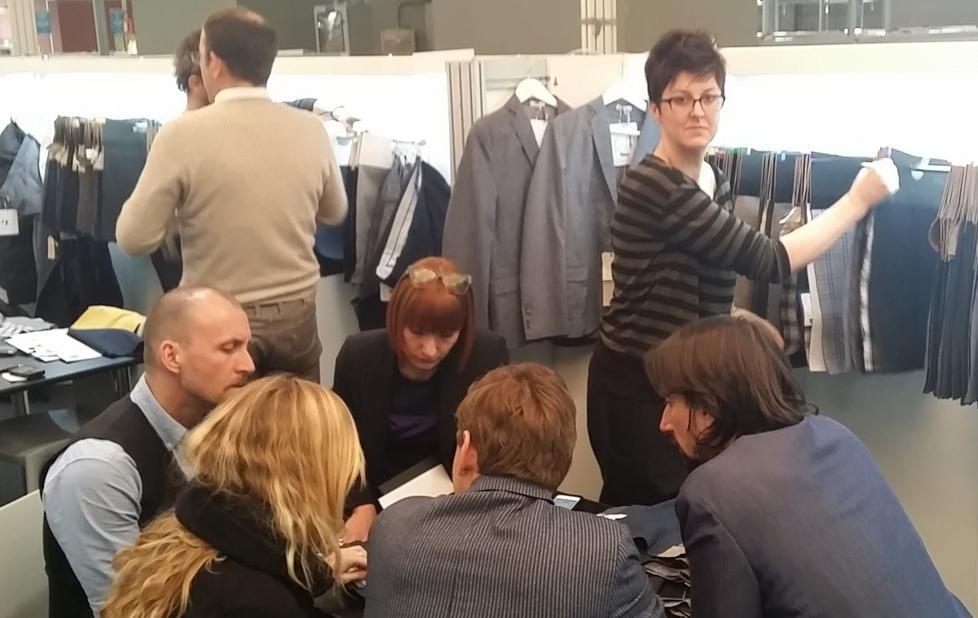 Una partenza con il botto negli stand 