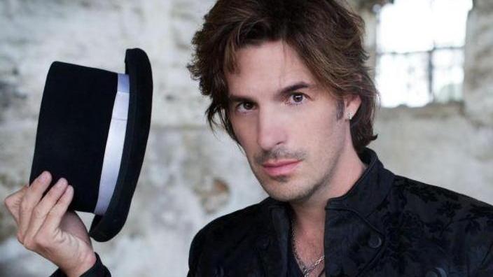Il mago Casanova ospite alla sfilata