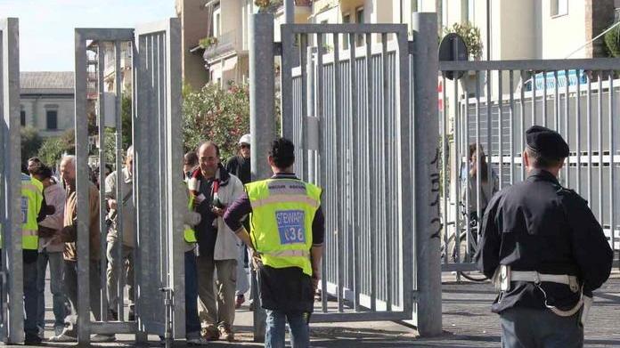 Spaccio allo stadio, arrestato un tifoso