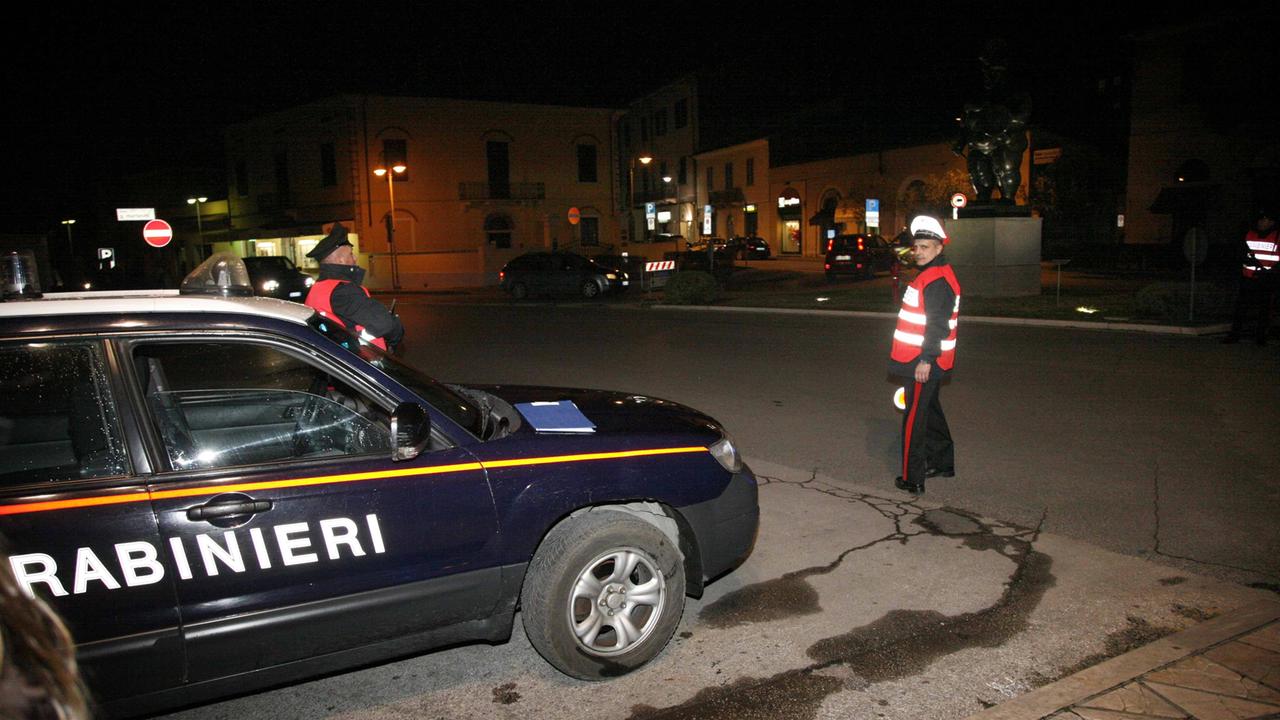 Controlli notturni dei carabinieri