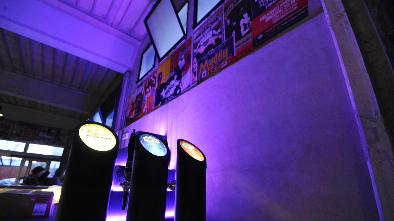 L'interno del Faq, nuovo locale per le notti in musica a Grosseto (foto Agenzia Bf)