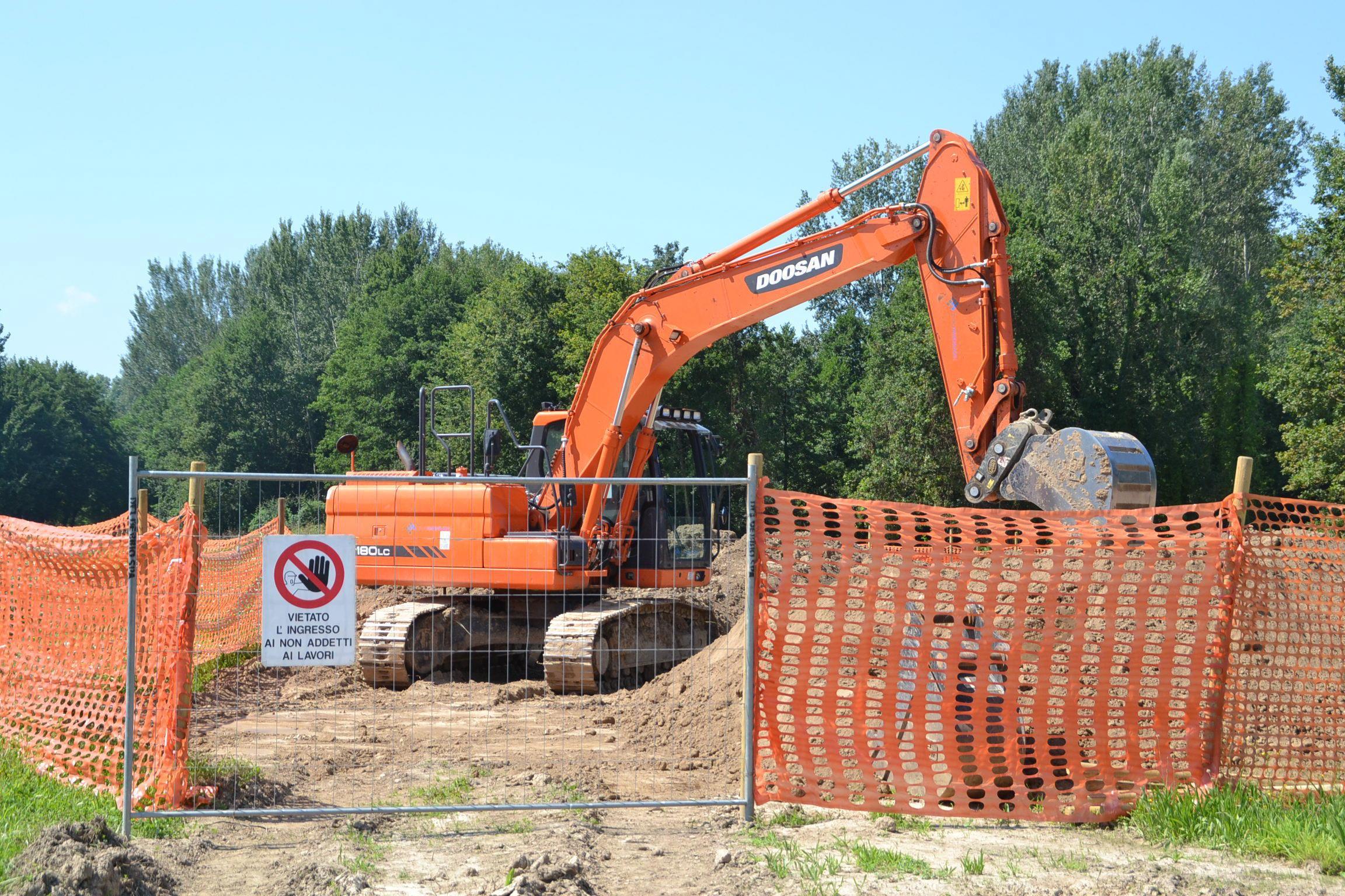 Il cantiere per la nuova strada