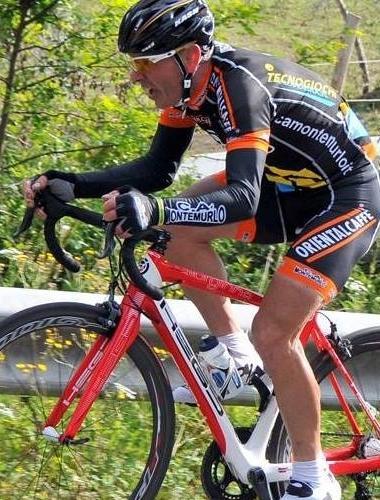 Sospeso cicloamatore di 63 anni trovato positivo dopo una gara