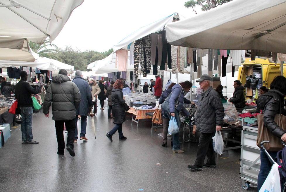 Trentacinque posti liberi nel mercato di Forte