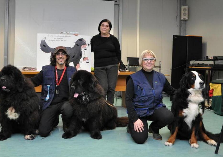 “Il mio amico cane” incontro a 4 zampe con gli alunni 