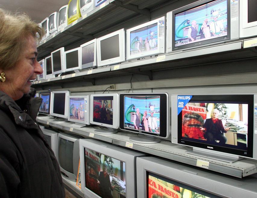 Nel 2014 a Modena in crescita i redditi e i consumi 