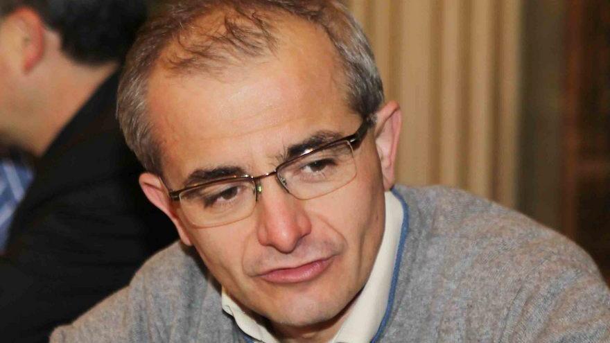 «Mi risulta solo un incontro, non una sede»