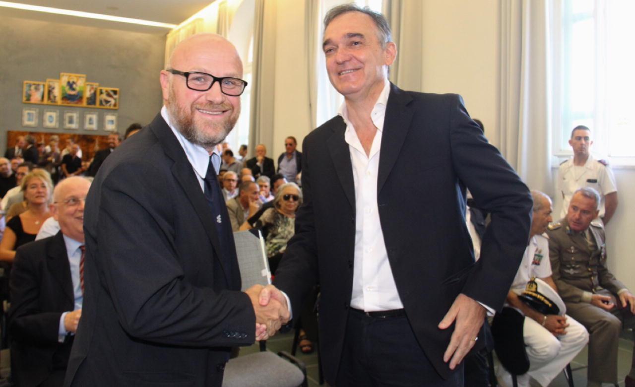 Il sindaco di Livorno, Filippo Nogarin, e il governatore della Toscana, Enrico Rossi