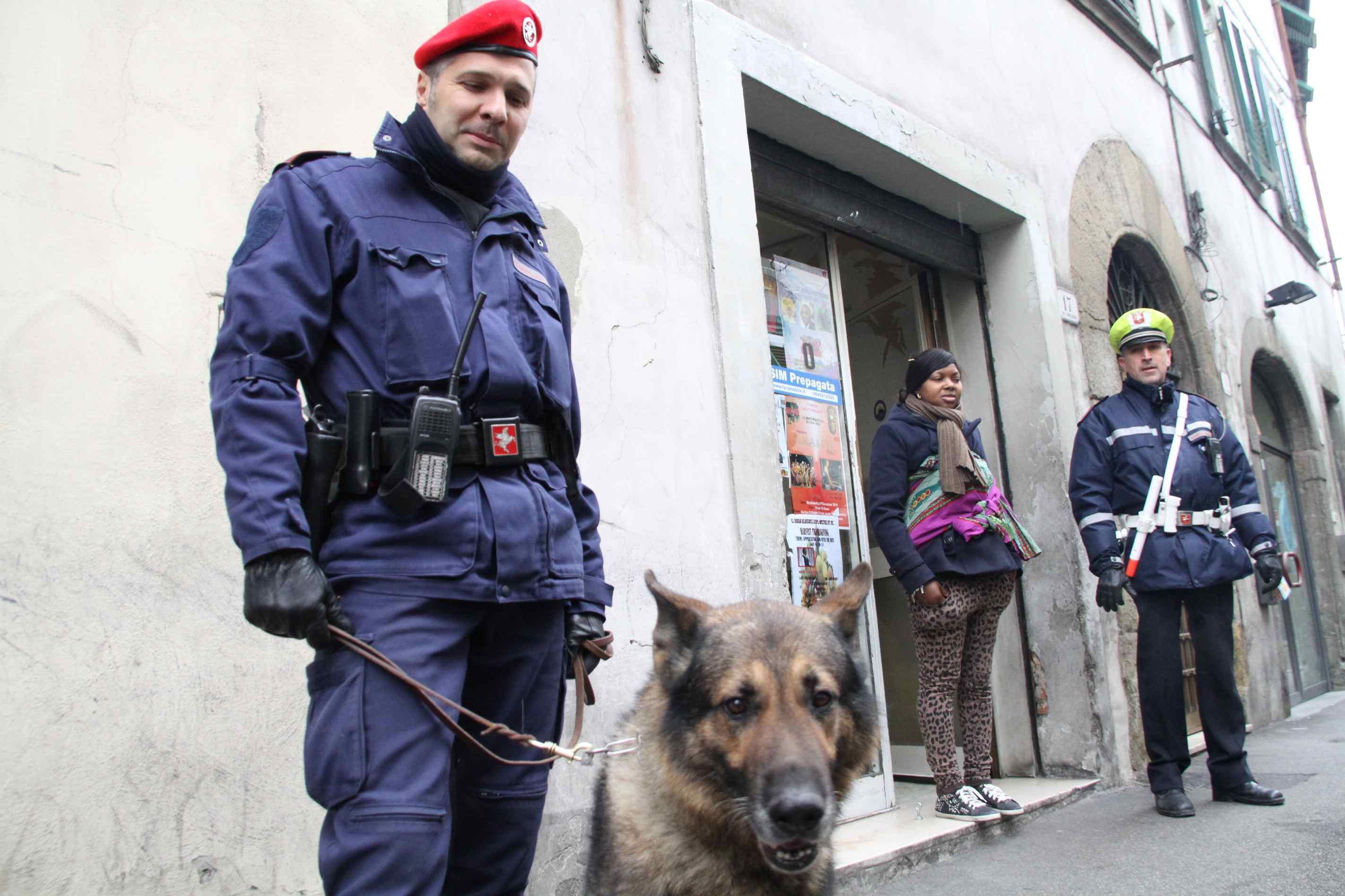 Minimarket di via Cironi, sospesa l'attività per 20 giorni