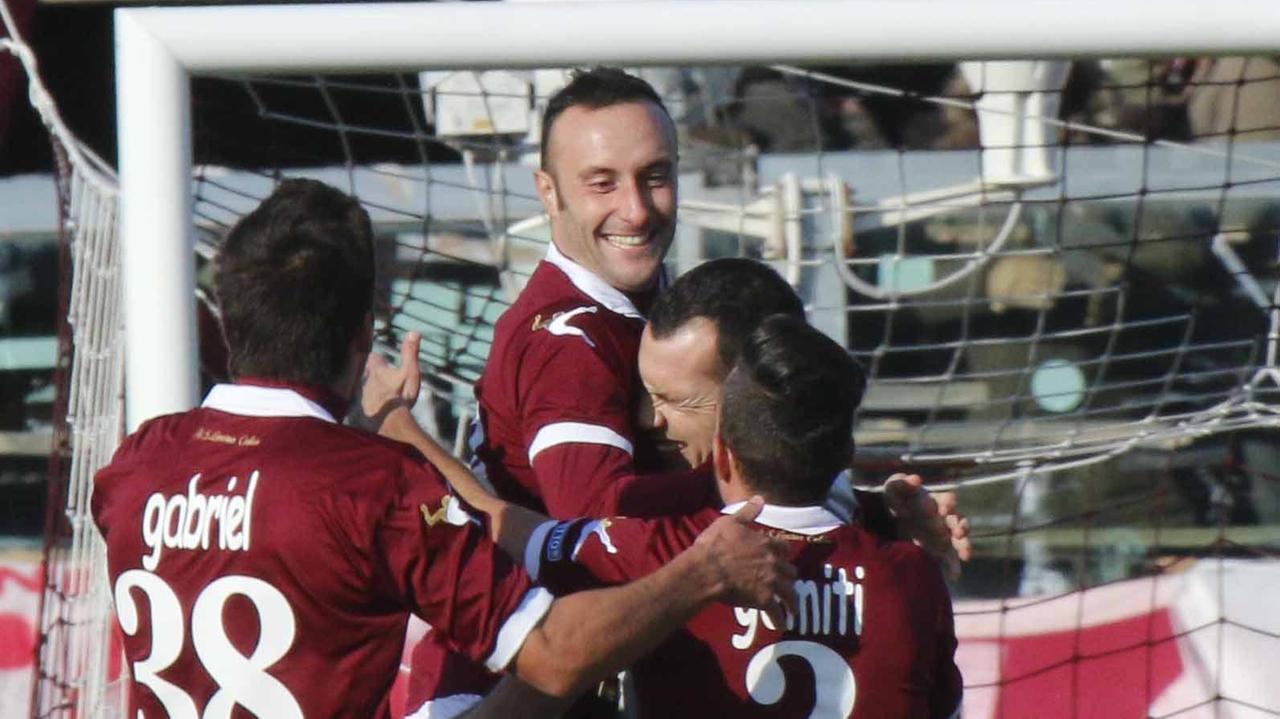 IL COMMENTO - Livorno-Bari, la paura e lo champagne